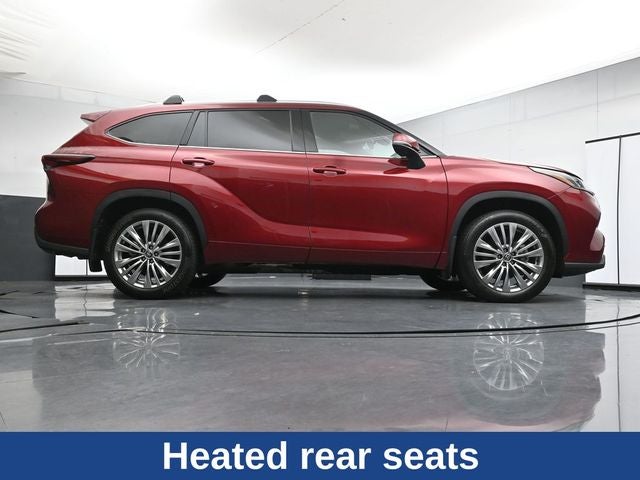 2025 Toyota Highlander Platinum