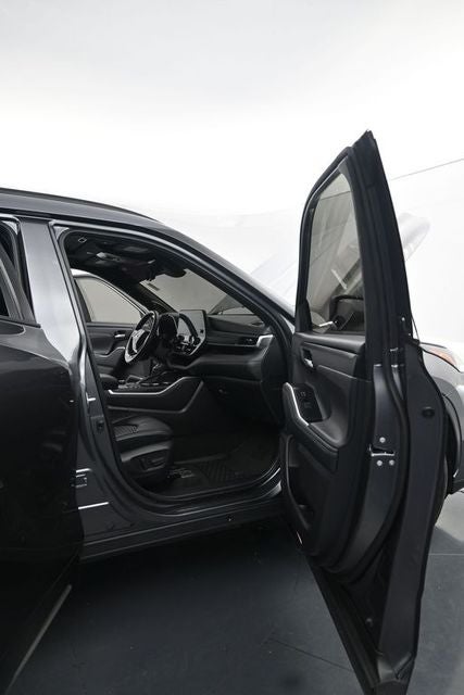 2024 Toyota Highlander XSE