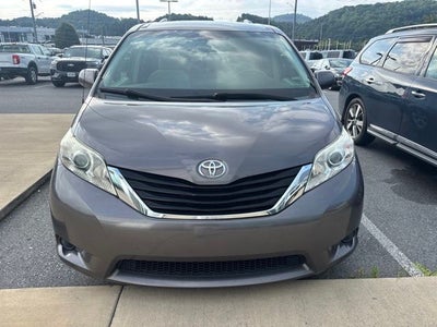 2012 Toyota Sienna LE
