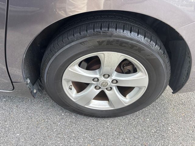 2012 Toyota Sienna LE
