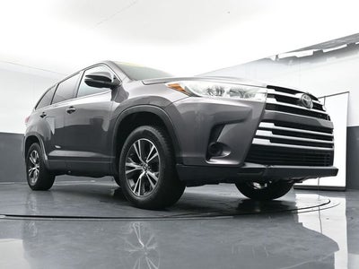 2019 Toyota Highlander LE