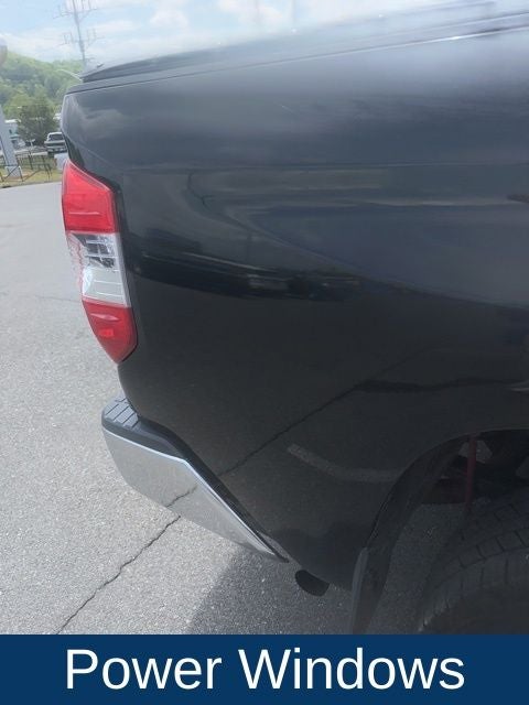 2015 Toyota Tundra SR5