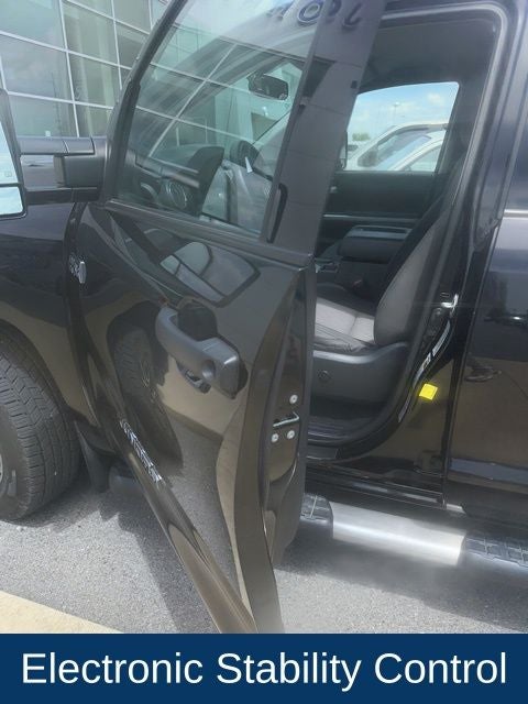 2015 Toyota Tundra SR5