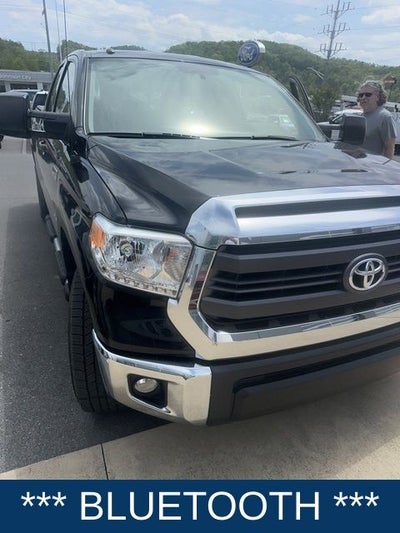 2015 Toyota Tundra SR5