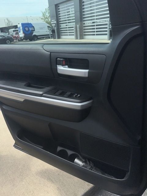 2015 Toyota Tundra SR5