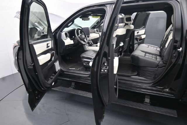 2024 Toyota Tundra Hybrid Capstone