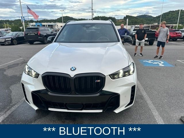 2025 BMW X5 M60i