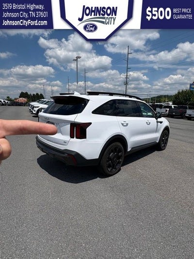 2024 Kia Sorento X-Line EX