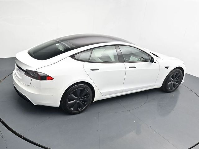2022 Tesla Model S Base
