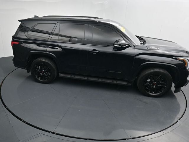 2024 Toyota Sequoia SR5