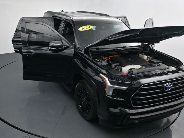2024 Toyota Sequoia SR5