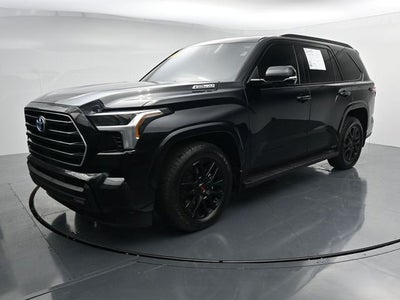 2024 Toyota Sequoia SR5