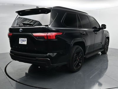 2024 Toyota Sequoia SR5