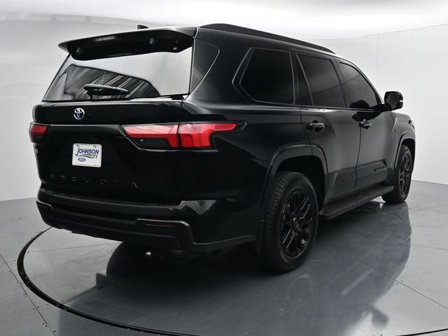 2024 Toyota Sequoia SR5