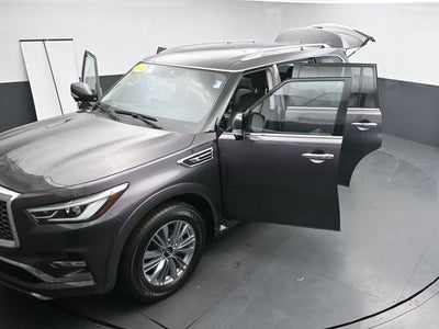 2024 INFINITI QX80 LUXE