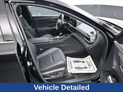 2025 Toyota Crown Signia Limited