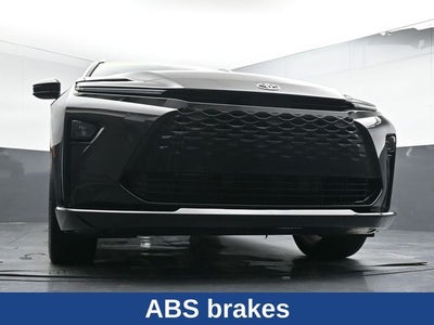 2025 Toyota Crown Signia Limited