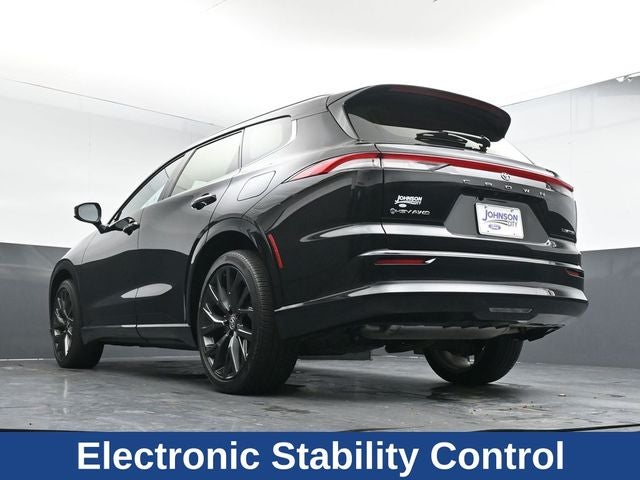 2025 Toyota Crown Signia Limited