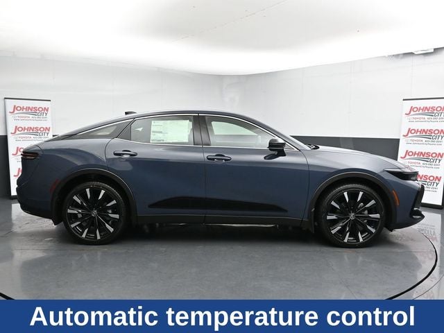 2026 Toyota Crown Platinum