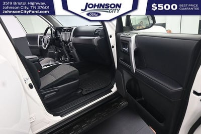2022 Toyota 4Runner SR5