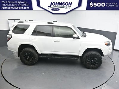 2022 Toyota 4Runner SR5