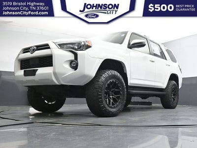 2022 Toyota 4Runner SR5