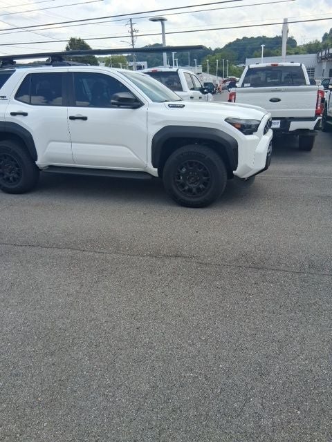 2026 Toyota 4Runner i-FORCE MAX Hybrid TRD Off Road Premium