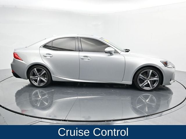 2018 Lexus IS 300