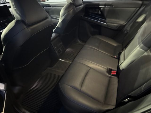 2023 Toyota bZ4X Limited