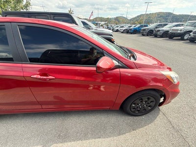 2017 Hyundai Accent SE