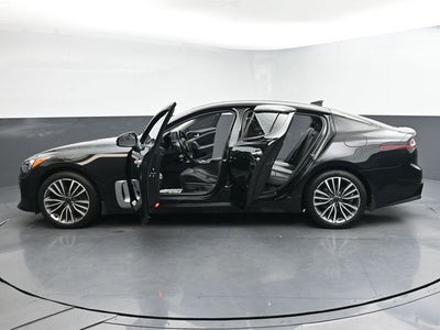 2019 Kia Stinger Base
