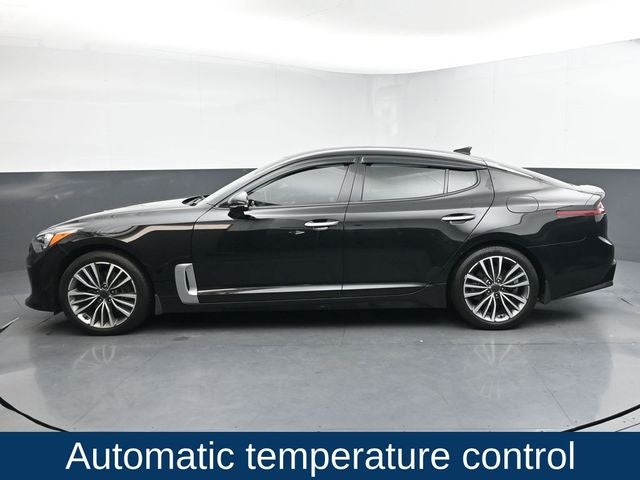 2019 Kia Stinger Base