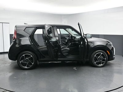 2023 Kia Soul EX