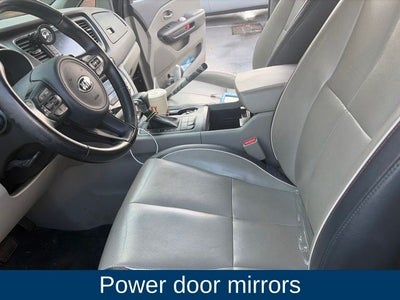 2017 Kia Sedona LX