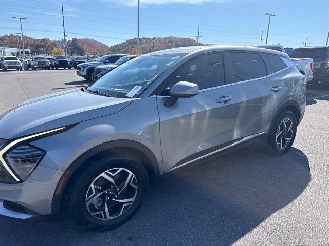 2024 Kia Sportage LX