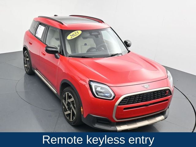 2025 MINI Cooper S Countryman Iconic