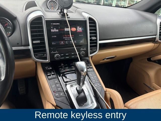 2018 Porsche Cayenne Base