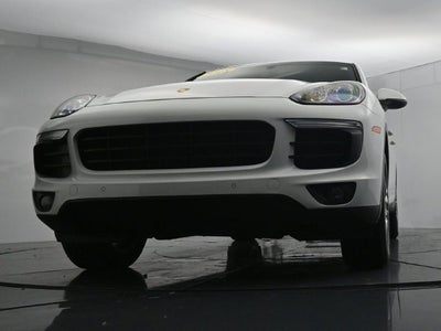 2018 Porsche Cayenne Base