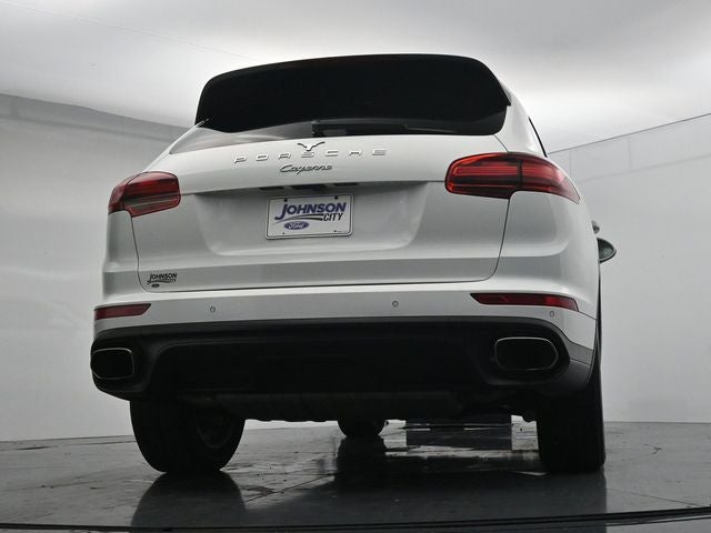 2018 Porsche Cayenne Base