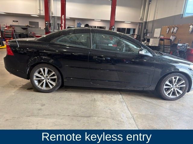 2012 Volvo C70 T5