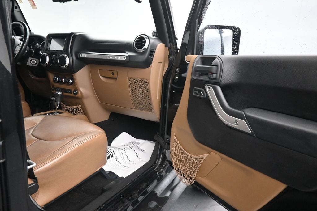 2013 Jeep Wrangler Unlimited Sahara