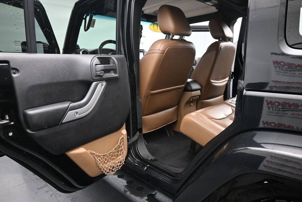 2013 Jeep Wrangler Unlimited Sahara