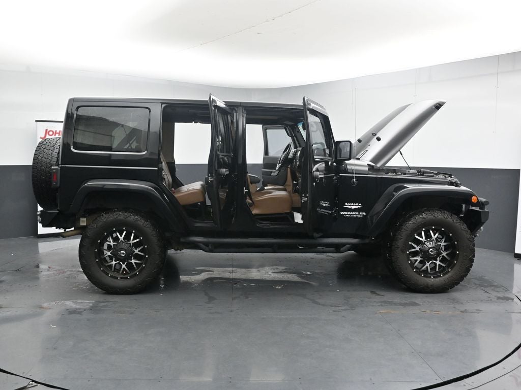 2013 Jeep Wrangler Unlimited Sahara