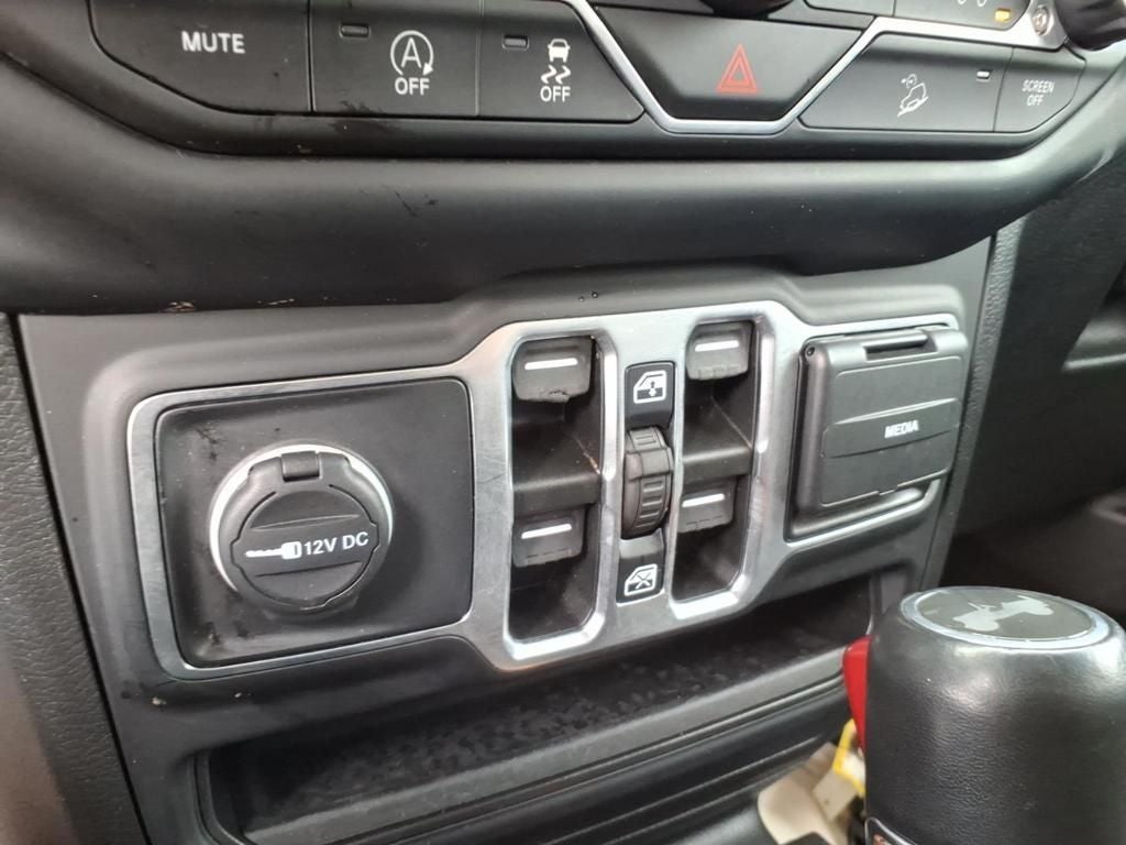 2021 Jeep Wrangler Sahara Altitude