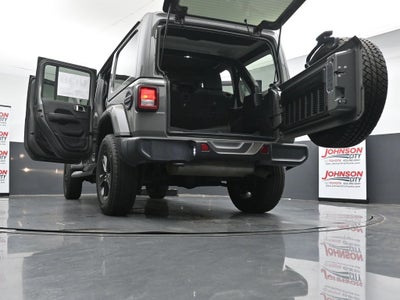 2021 Jeep Wrangler Sahara Altitude