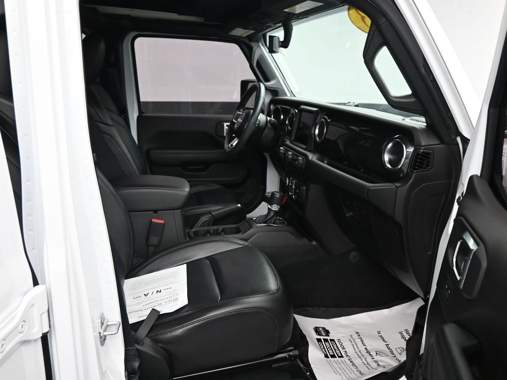 2023 Jeep Wrangler Altitude