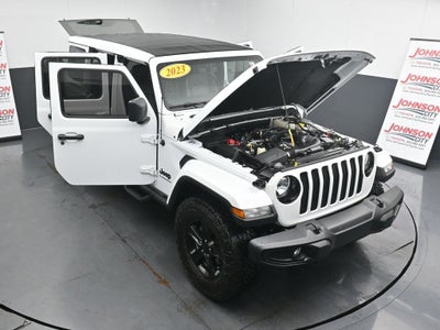 2023 Jeep Wrangler Altitude