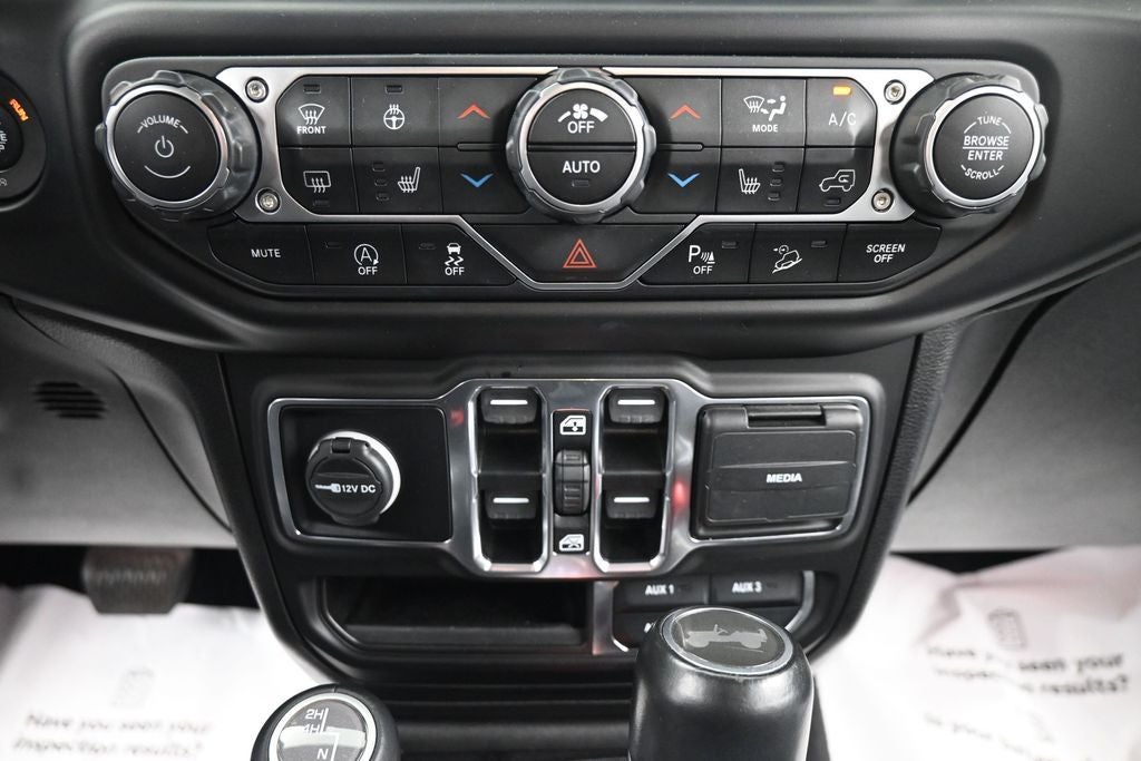 2021 Jeep Wrangler Sahara Altitude