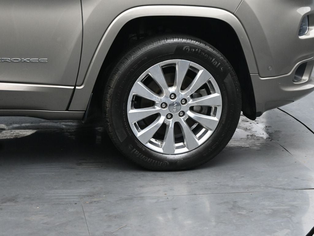 2017 Jeep Cherokee Overland