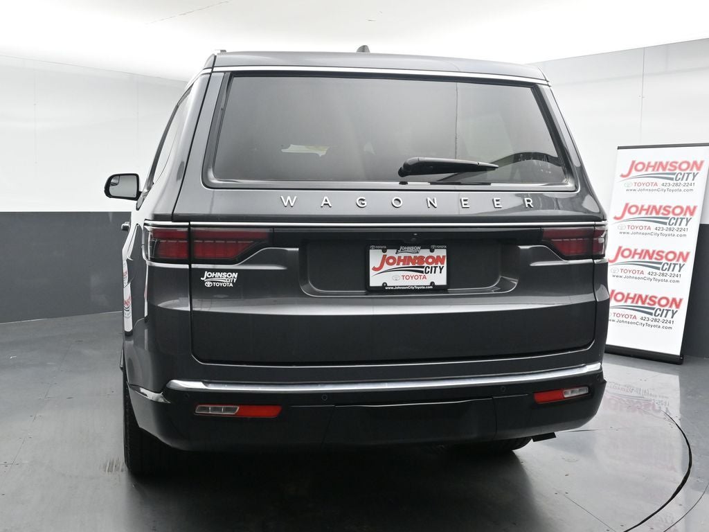 2024 Jeep Wagoneer Base